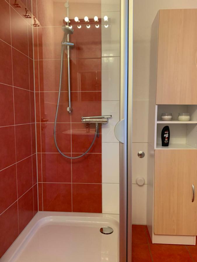 Schoene Wohnung In Roefingen Rofingen Exterior photo